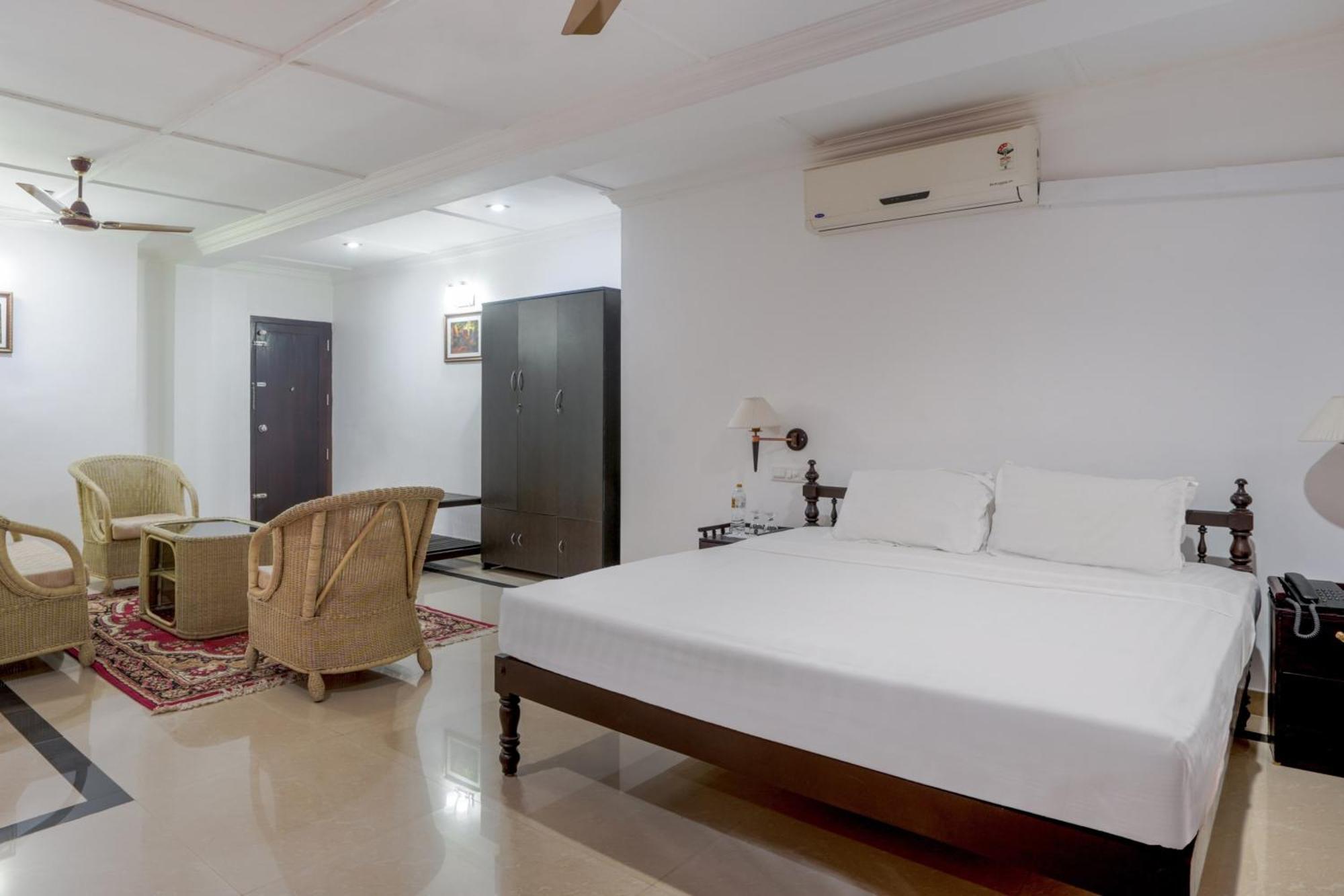 Palette Resorts- Tapovan Green County Thattakād Kültér fotó