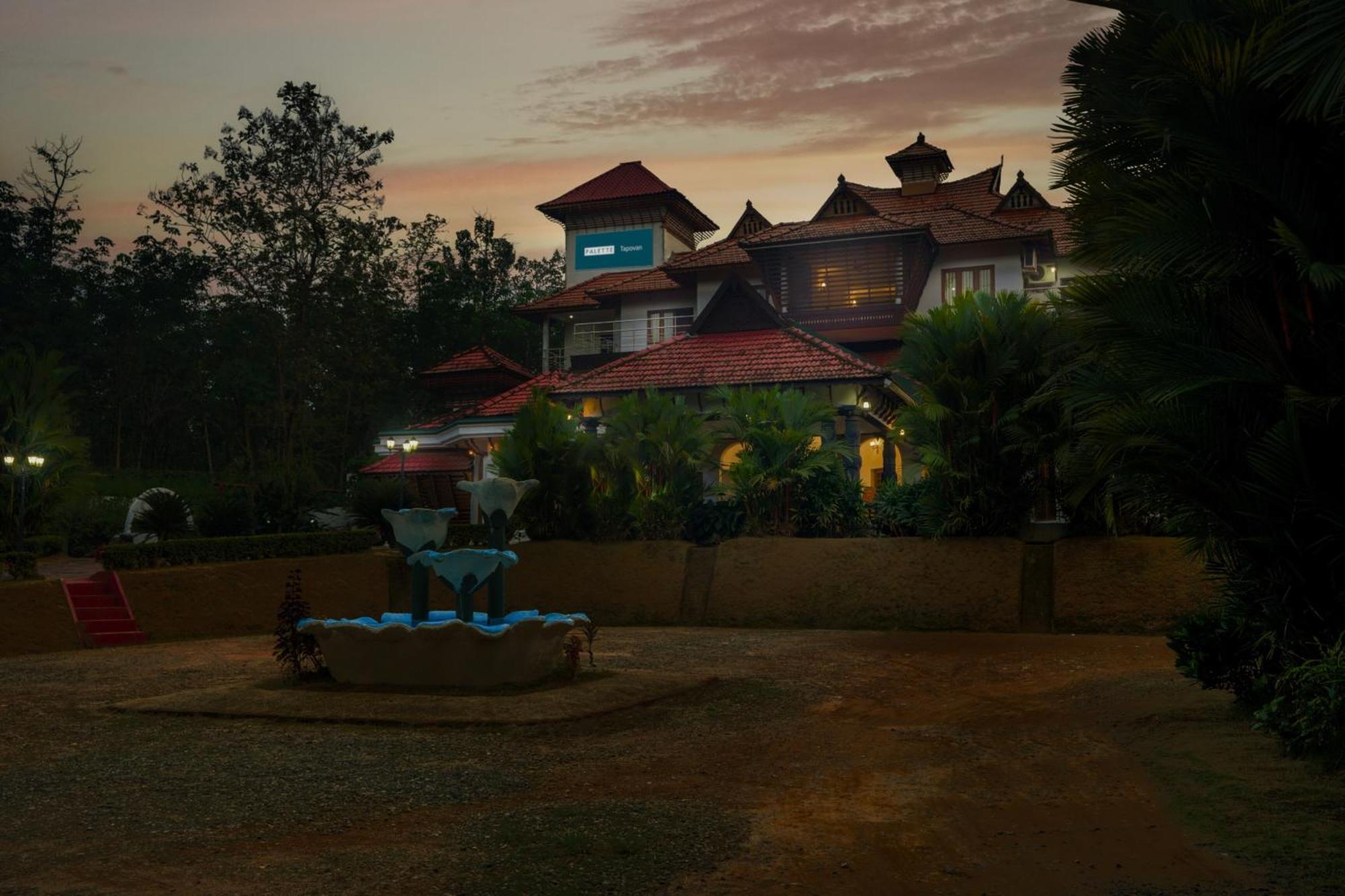 Palette Resorts- Tapovan Green County Thattakād Kültér fotó